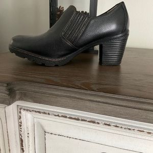 Bolo shoe